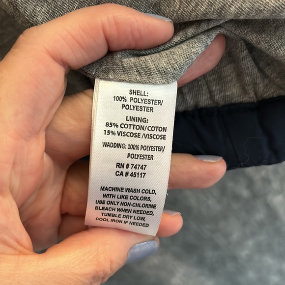 Quilted Navy Vest - Picture 7 of 7